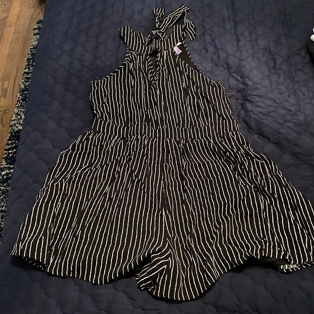 Romper - Picture 3 of 3